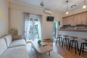 Serenity Haven - New Renovated 2Br Apt in Koukaki